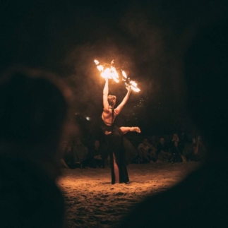 Clifton Attitude crowd